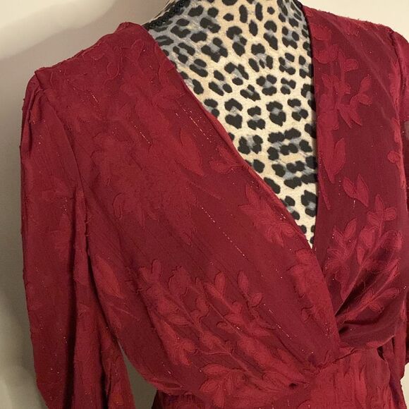 Skyler Rose Dress Medium NWT - Picture 3 of 9